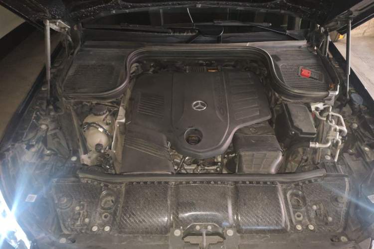 Used Mercedes-Benz GLS 2021 Facelift GLS 450 4MATIC Luxury Edition Engine Bay
