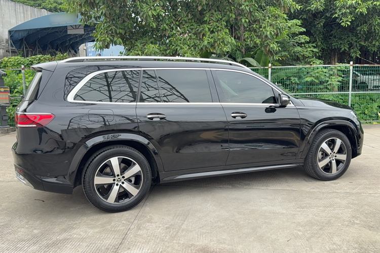 Used Mercedes-Benz GLS 2021 Refresh GLS 450 4MATIC Fashion Edition Exterior 2