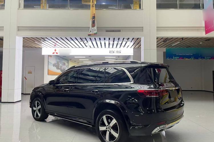 Used Mercedes-Benz GLS 2021 Refresh GLS 450 4MATIC Fashion Edition Exterior 3