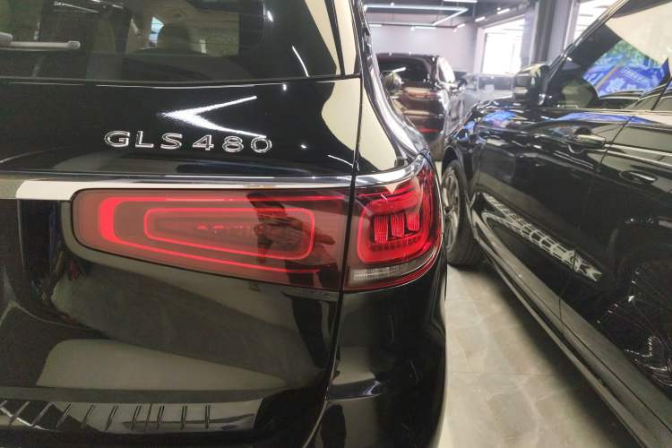 Used Mercedes-Benz GLS 2021 Facelift GLS 450 4MATIC Luxury Edition Exterior 6