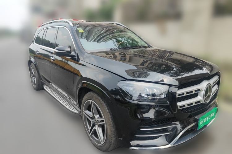 Used Mercedes-Benz GLS 2021 GLS 450 4MATIC Luxury Model Front Right 45 Deg