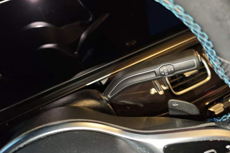 Used Mercedes-Benz GLS 2021 GLS 450 4MATIC Stylish Model Gear Lever