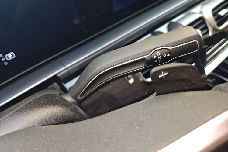 Used Mercedes-Benz GLS 2021 GLS 450 4MATIC Stylish Model Gear Lever