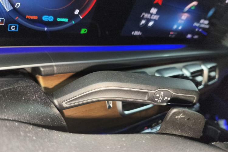Used Mercedes-Benz GLS 2021 Facelift GLS 450 4MATIC Luxury Edition Gear Lever