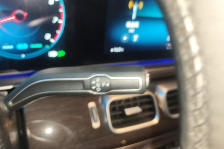 Used Mercedes-Benz GLS 2021 GLS 450 4MATIC Stylish Model Gear Lever
