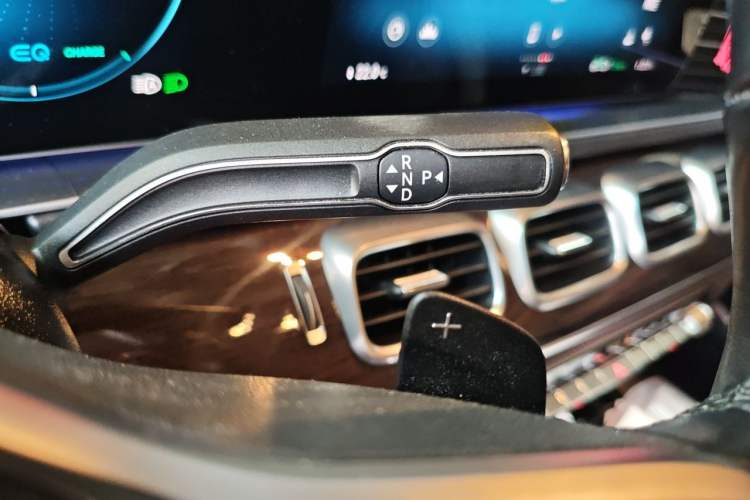 Used Mercedes-Benz GLS 2021 Refresh GLS 450 4MATIC Fashion Edition Gear Lever