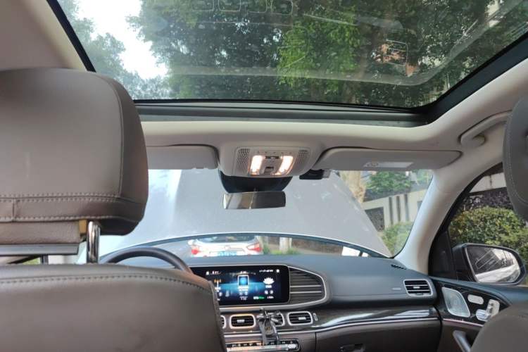 Used Mercedes-Benz GLS 2021 Refresh GLS 450 4MATIC Fashion Edition Headliner
