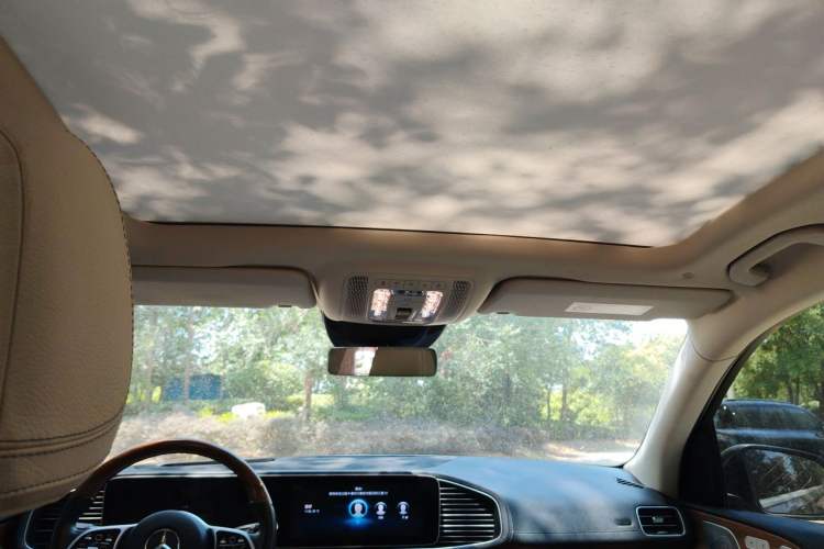 Used Mercedes-Benz GLS 2021 Facelift GLS 450 4MATIC Luxury Edition Headliner