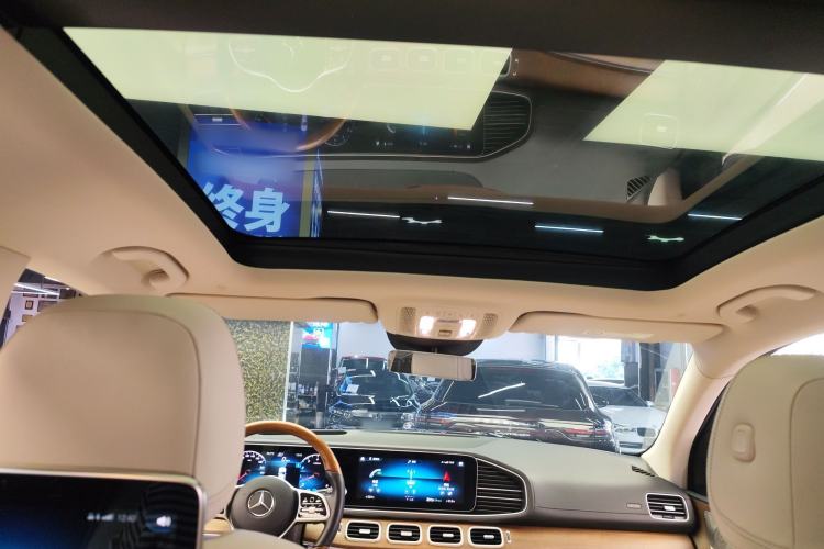 Used Mercedes-Benz GLS 2021 Facelift GLS 450 4MATIC Luxury Edition Headliner
