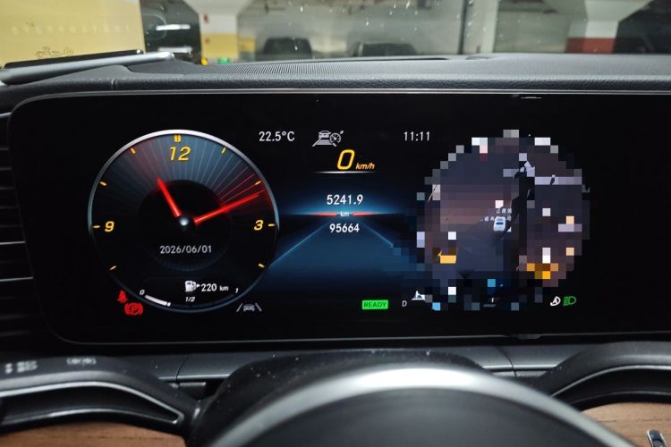Used Mercedes-Benz GLS 2021 Facelift GLS 450 4MATIC Luxury Edition Instrument Cluster