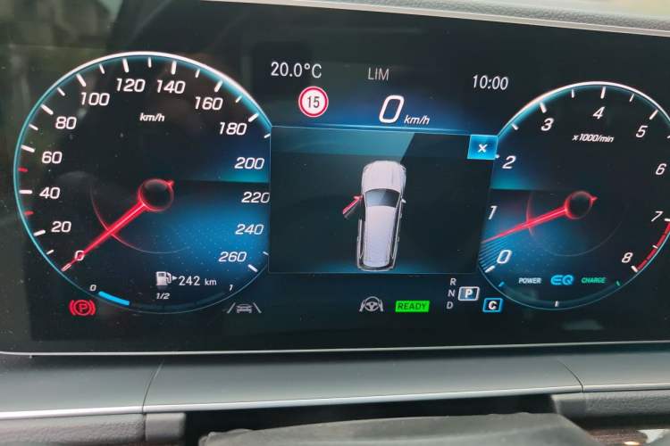 Used Mercedes-Benz GLS 2021 GLS 450 4MATIC Stylish Model Instrument Cluster