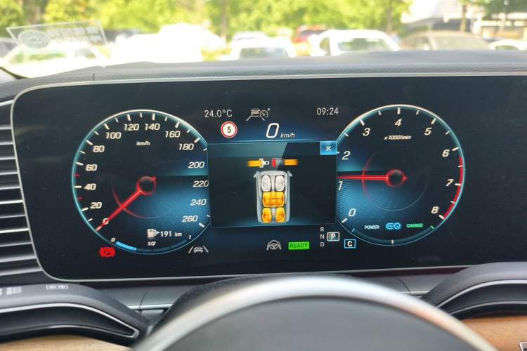 Used Mercedes-Benz GLS 2021 GLS 450 4MATIC Luxury Model Instrument Cluster