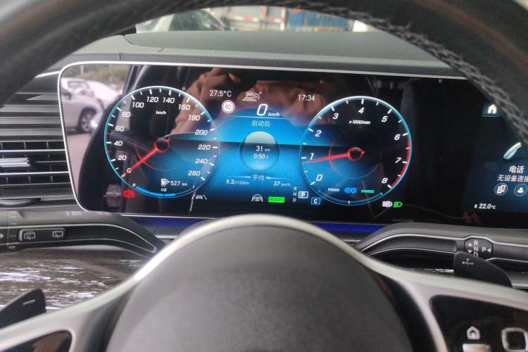 Used Mercedes-Benz GLS 2021 GLS 450 4MATIC Stylish Model Instrument Cluster