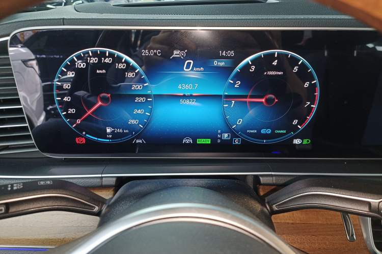 Used Mercedes-Benz GLS 2021 GLS 450 4MATIC Luxury Model Instrument Cluster