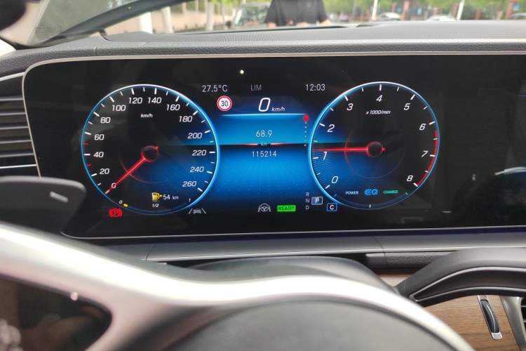 Used Mercedes-Benz GLS 2021 GLS 450 4MATIC Luxury Model Instrument Cluster