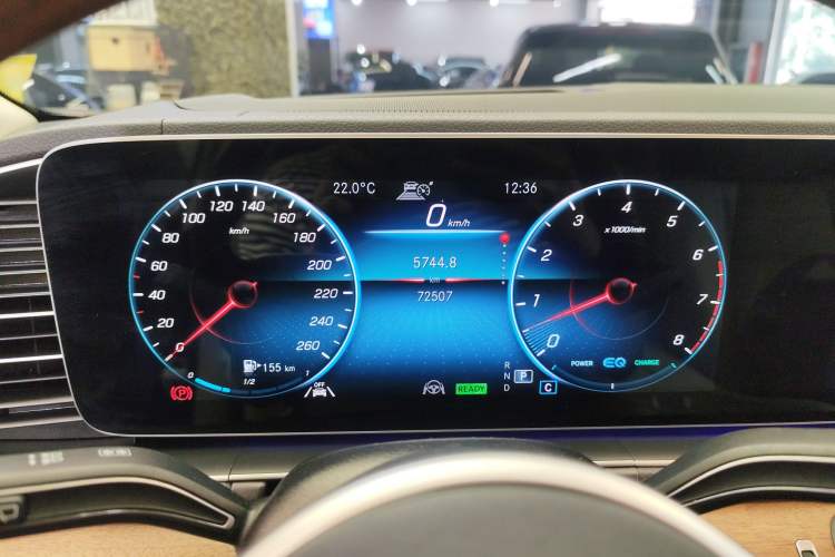 Used Mercedes-Benz GLS 2021 Facelift GLS 450 4MATIC Luxury Edition Instrument Cluster