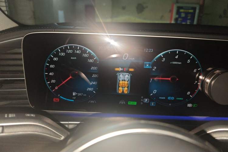 Used Mercedes-Benz GLS 2021 Facelift GLS 450 4MATIC Luxury Edition Instrument Cluster