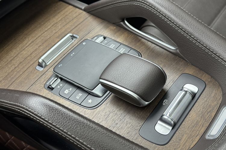 Used Mercedes-Benz GLS 2021 Facelift GLS 450 4MATIC Luxury Edition Interior 1