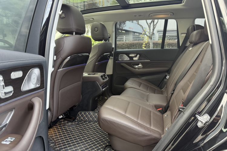 Used Mercedes-Benz GLS 2021 GLS 450 4MATIC Stylish Model Interior 1