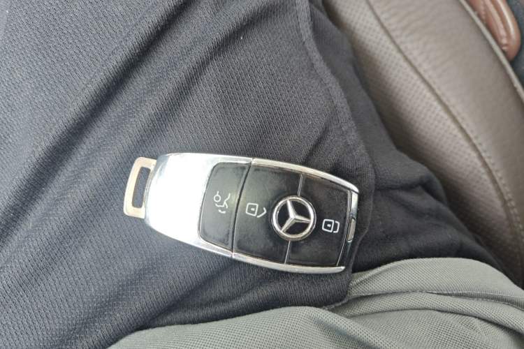 Used Mercedes-Benz GLS 2021 GLS 450 4MATIC Luxury Model Interior 1