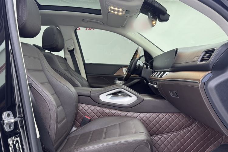 Used Mercedes-Benz GLS 2021 Facelift GLS 450 4MATIC Luxury Edition Interior 11