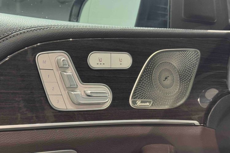 Used Mercedes-Benz GLS 2021 Refresh GLS 450 4MATIC Fashion Edition Interior 11