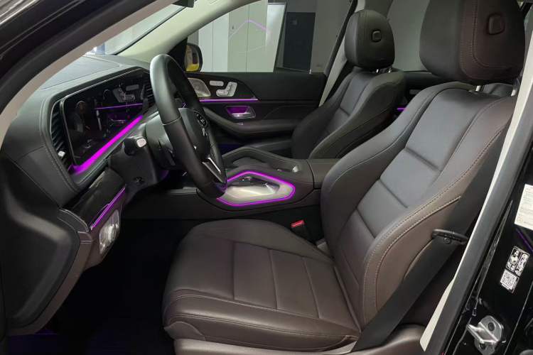 Used Mercedes-Benz GLS 2021 Refresh GLS 450 4MATIC Fashion Edition Interior 2