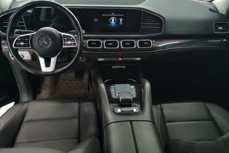 Used Mercedes-Benz GLS 2021 GLS 450 4MATIC Stylish Model Interior 2