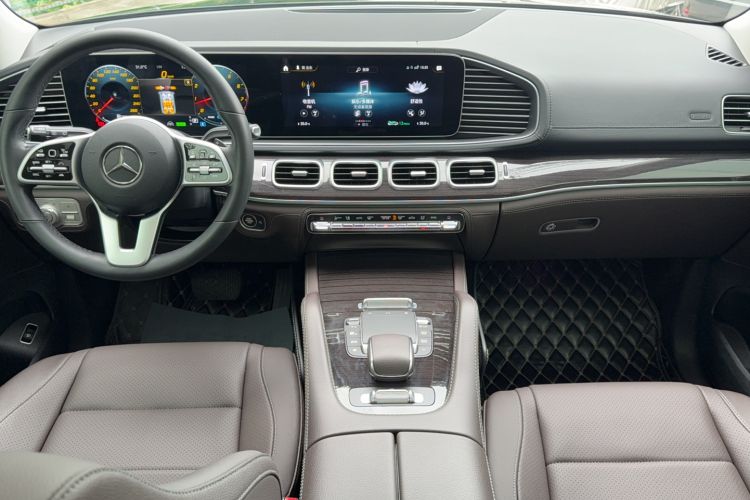 Used Mercedes-Benz GLS 2021 Refresh GLS 450 4MATIC Fashion Edition Interior 3