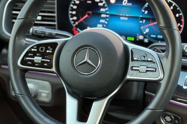 Used Mercedes-Benz GLS 2021 Refresh GLS 450 4MATIC Fashion Edition Interior 3