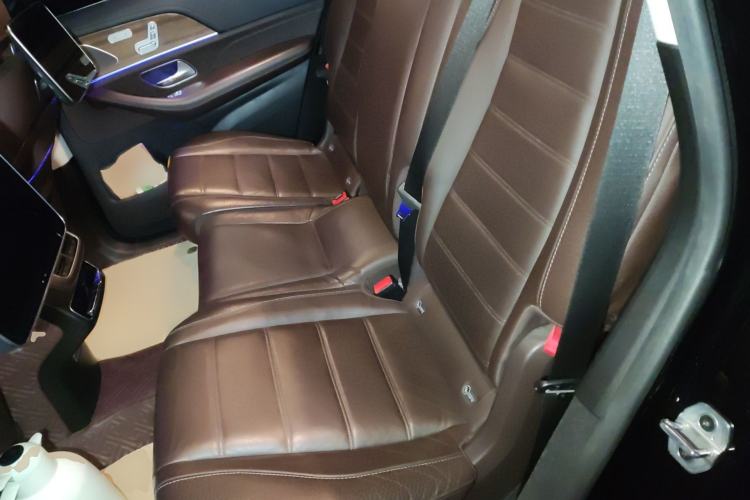 Used Mercedes-Benz GLS 2021 GLS 450 4MATIC Luxury Model Interior 4