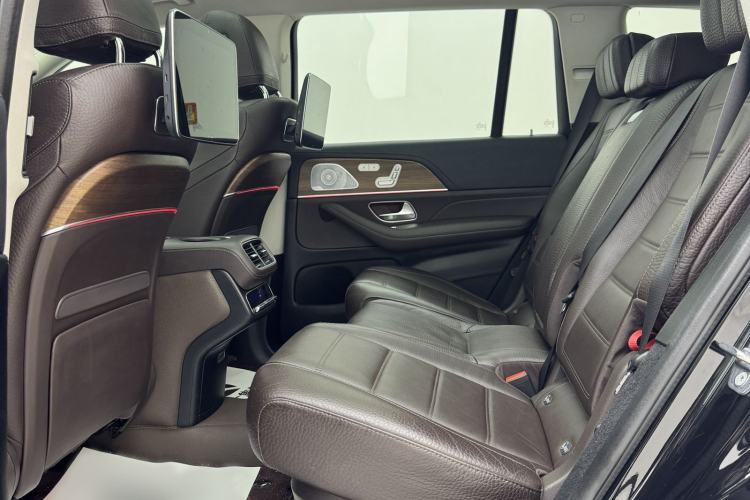 Used Mercedes-Benz GLS 2021 GLS 450 4MATIC Luxury Model Interior 4