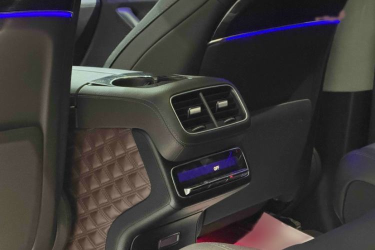 Used Mercedes-Benz GLS 2021 Refresh GLS 450 4MATIC Fashion Edition Interior 8