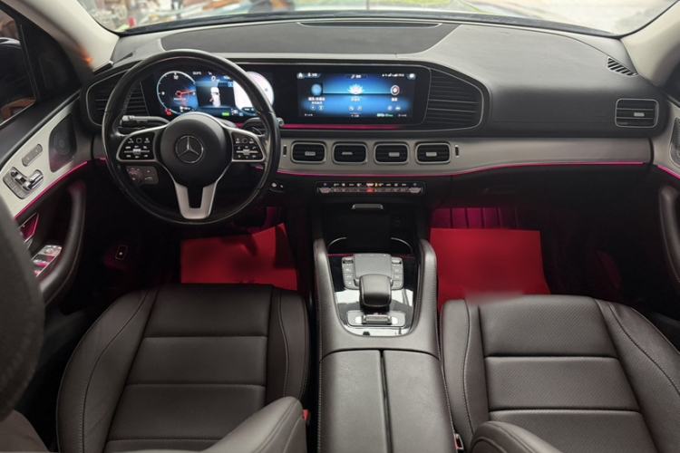 Used Mercedes-Benz GLS 2021 GLS 400 4MATIC Interior 9