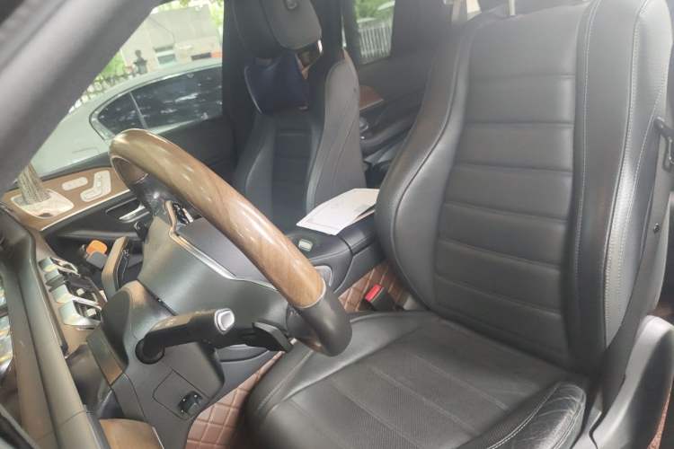 Used Mercedes-Benz GLS 2021 Facelift GLS 450 4MATIC Luxury Edition Left Front Seat