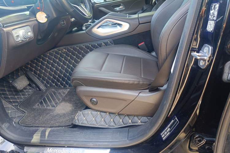 Used Mercedes-Benz GLS 2021 GLS 450 4MATIC Stylish Model Left Front Seat