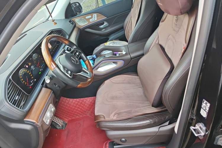 Used Mercedes-Benz GLS 2021 Facelift GLS 450 4MATIC Luxury Edition Left Front Seat