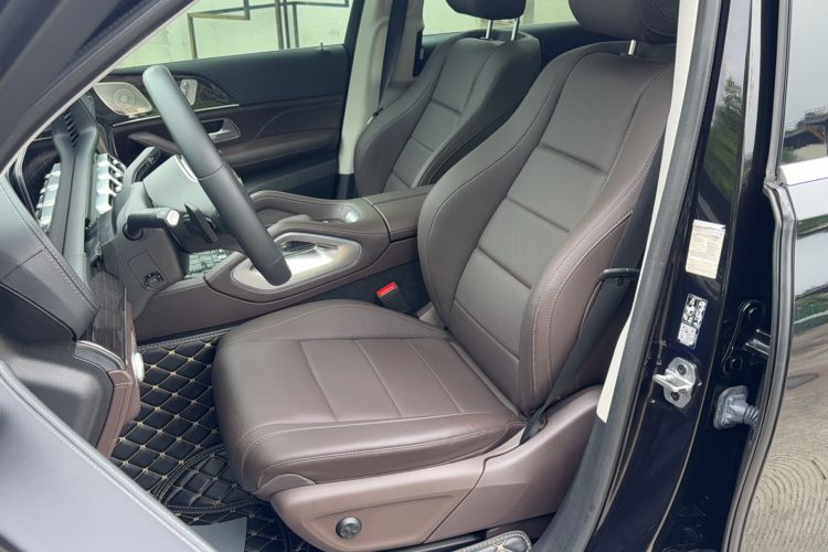 Used Mercedes-Benz GLS 2021 Refresh GLS 450 4MATIC Fashion Edition Left Front Seat