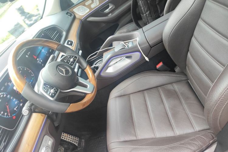 Used Mercedes-Benz GLS 2021 GLS 450 4MATIC Luxury Model Left Front Seat