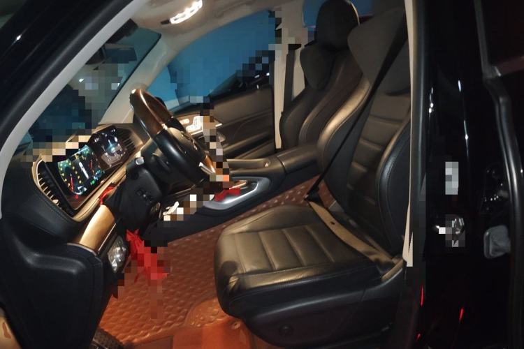 Used Mercedes-Benz GLS 2021 GLS 450 4MATIC Luxury Model Left Front Seat