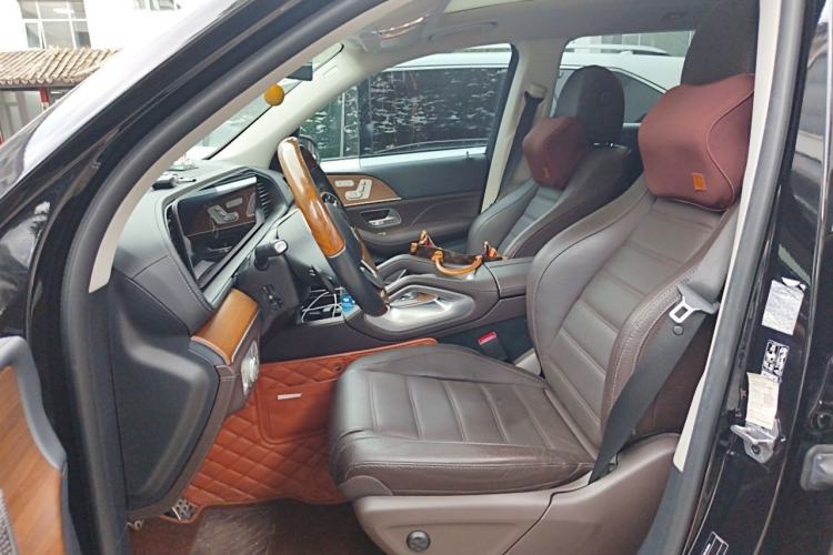 Used Mercedes-Benz GLS 2021 Facelift GLS 450 4MATIC Luxury Edition Left Front Seat