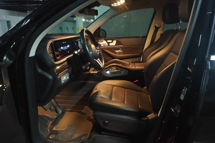 Used Mercedes-Benz GLS 2021 Refresh GLS 450 4MATIC Fashion Edition Left Front Seat