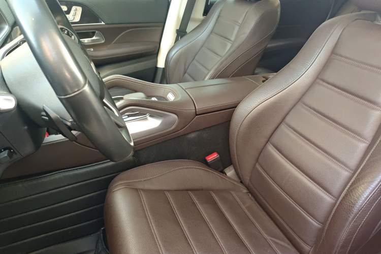 Used Mercedes-Benz GLS 2021 GLS 450 4MATIC Stylish Model Left Front Seat