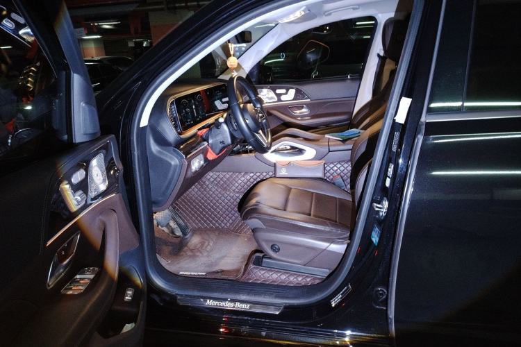 Used Mercedes-Benz GLS 2021 GLS 450 4MATIC Stylish Model Left Front Seat