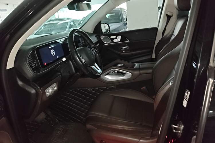 Used Mercedes-Benz GLS 2021 GLS 450 4MATIC Stylish Model Left Front Seat