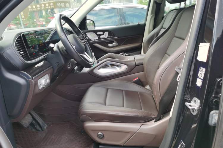 Used Mercedes-Benz GLS 2021 Refresh GLS 450 4MATIC Fashion Edition Left Front Seat