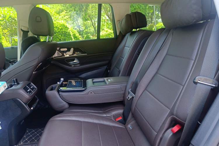 Used Mercedes-Benz GLS 2021 GLS 450 4MATIC Stylish Model Left Rear Seat