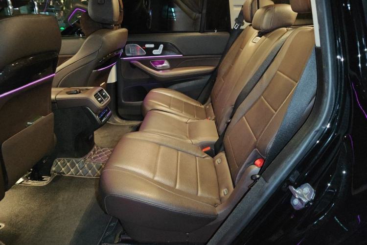 Used Mercedes-Benz GLS 2021 GLS 450 4MATIC Stylish Model Left Rear Seat