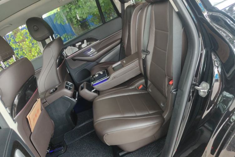 Used Mercedes-Benz GLS 2021 GLS 450 4MATIC Stylish Model Left Rear Seat