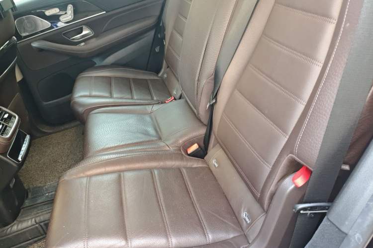 Used Mercedes-Benz GLS 2021 GLS 450 4MATIC Stylish Model Left Rear Seat